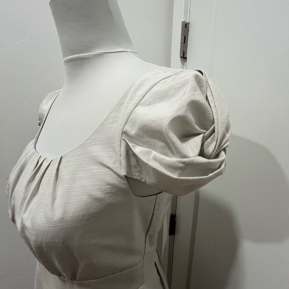 J. Crew Petite Light Pearl Gray Scoopneck Dress NWT - Picture 2 of 5